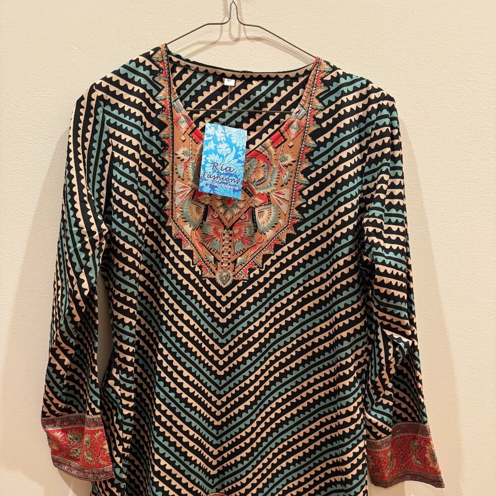 Women’s 3/4 Sleeves, V-Neck Crepe Kurti Tunic (Large) 42 (American Size 8-10)